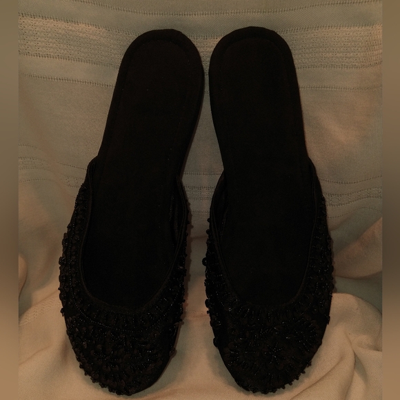 Black Beaded Slip on Shoe 9/10 - Picture 3 of 11